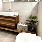 H7072 Luxury Apartamento