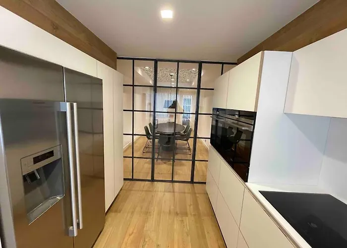 H7072 Luxury San Giacomo di Compostella